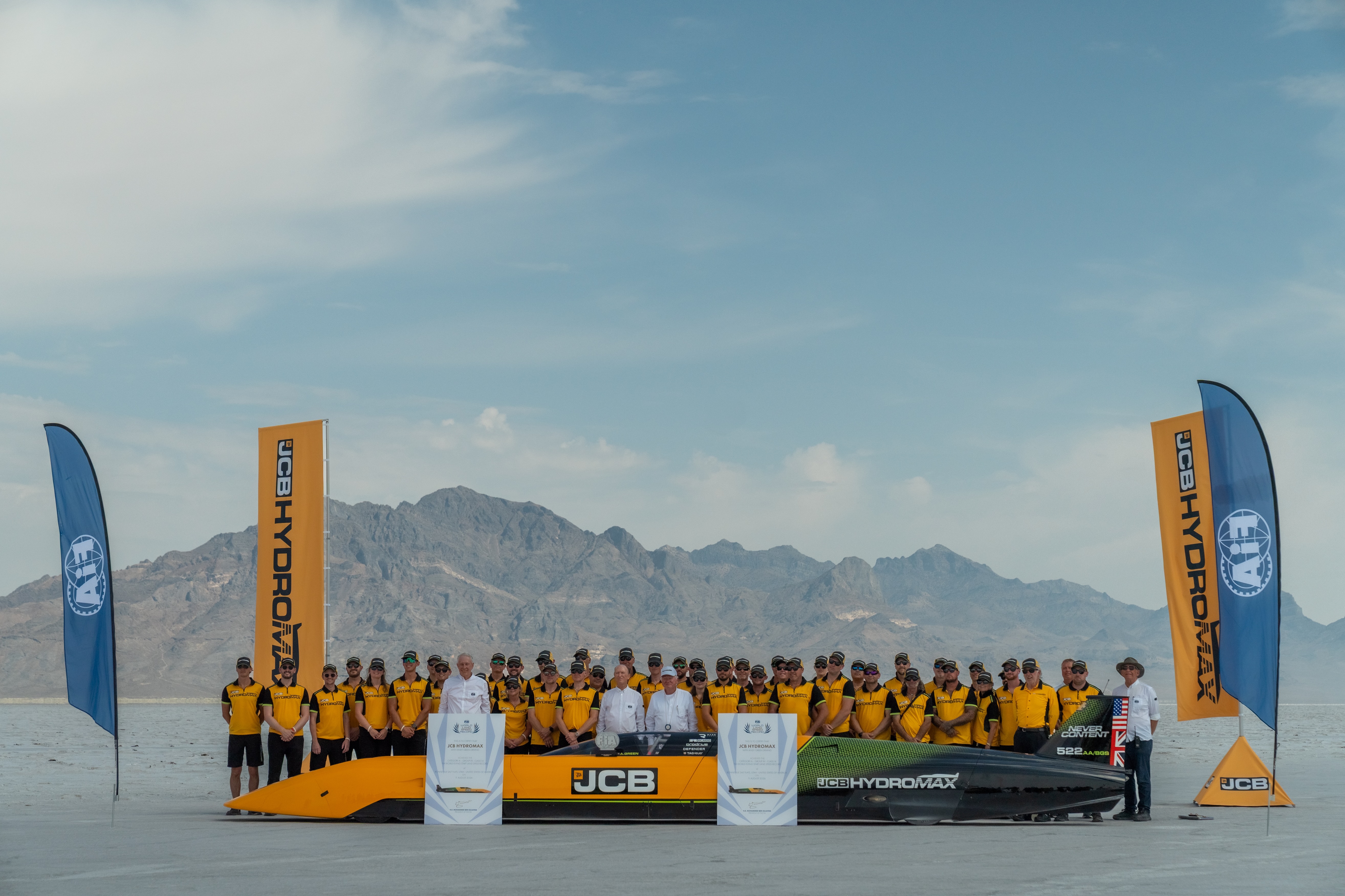Official FIA image of the JCB Hydromax hydrogen land speed record car at Bonneville.