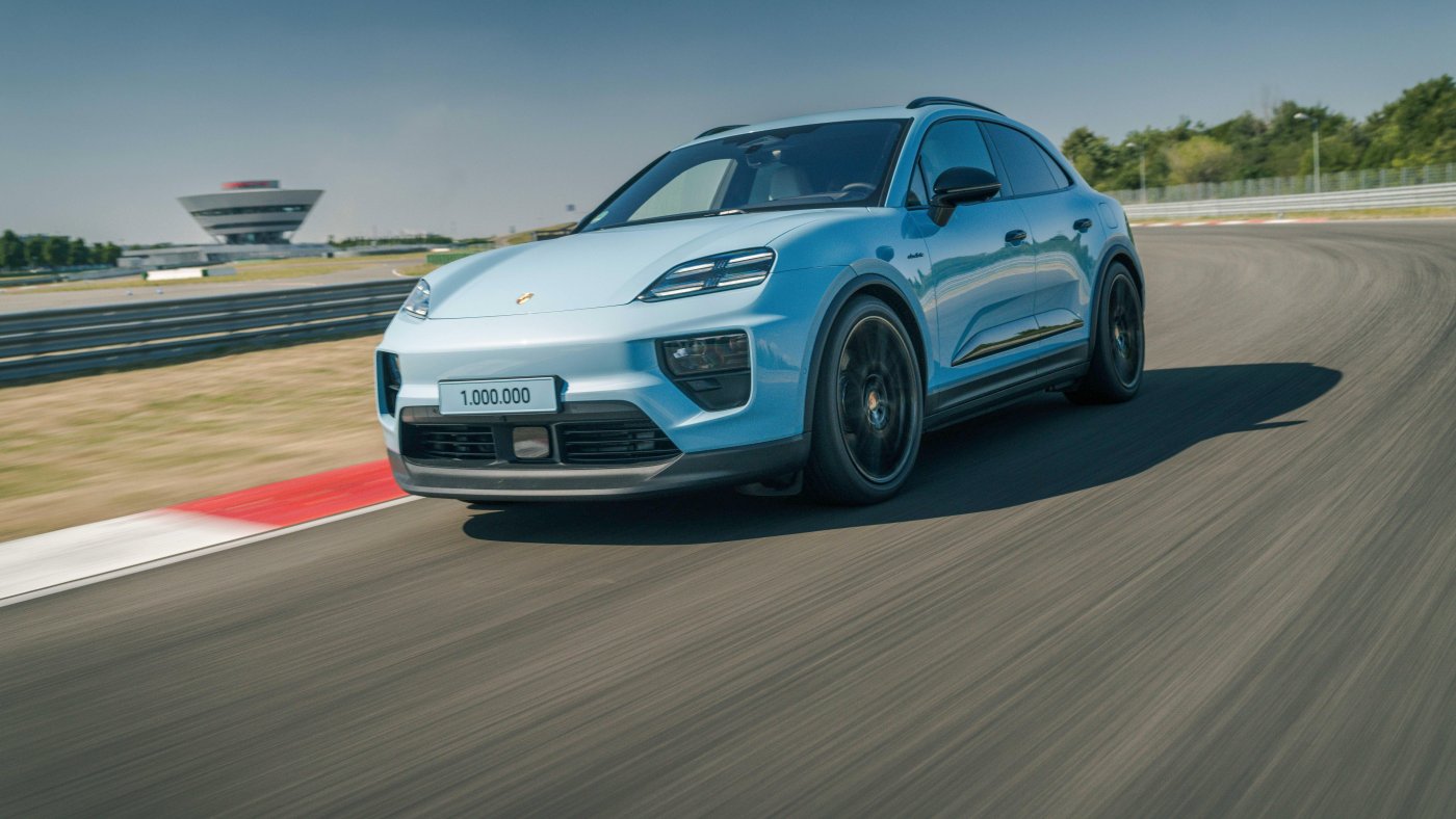 Official Porsche Newsroom photo of a Macan at the Leipzig production site.