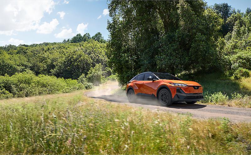 Official Subaru media image of the 2026 Subaru Uncharted EV.